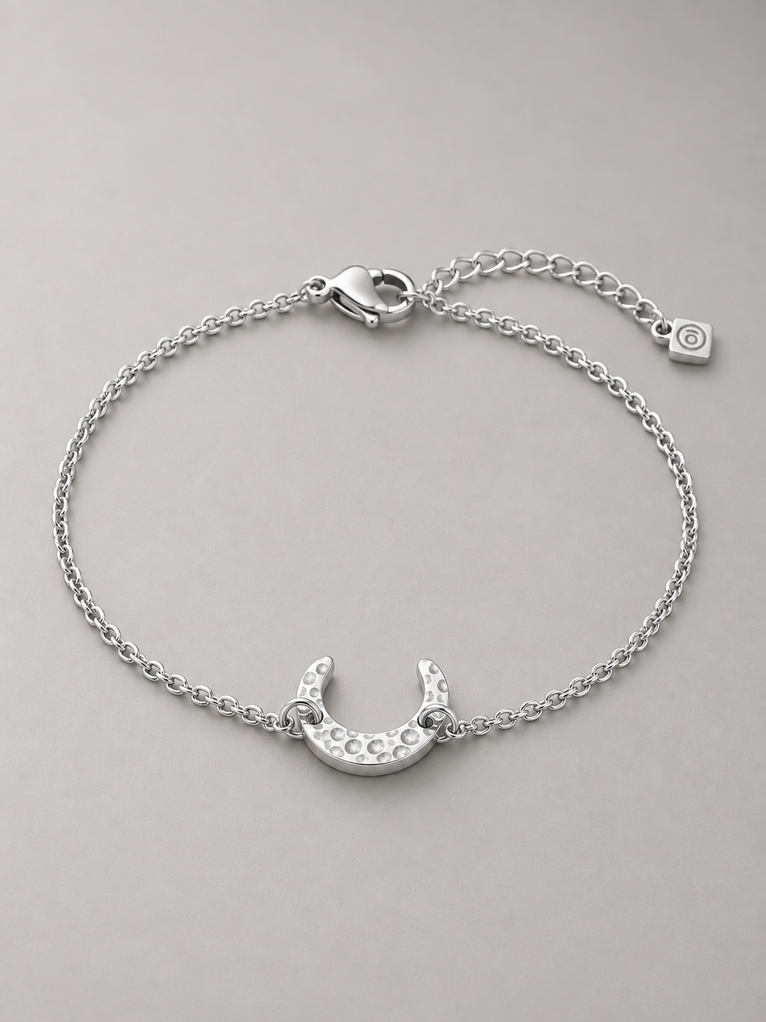LUNA CRESCENTE™ | Bracciale Mezzaluna